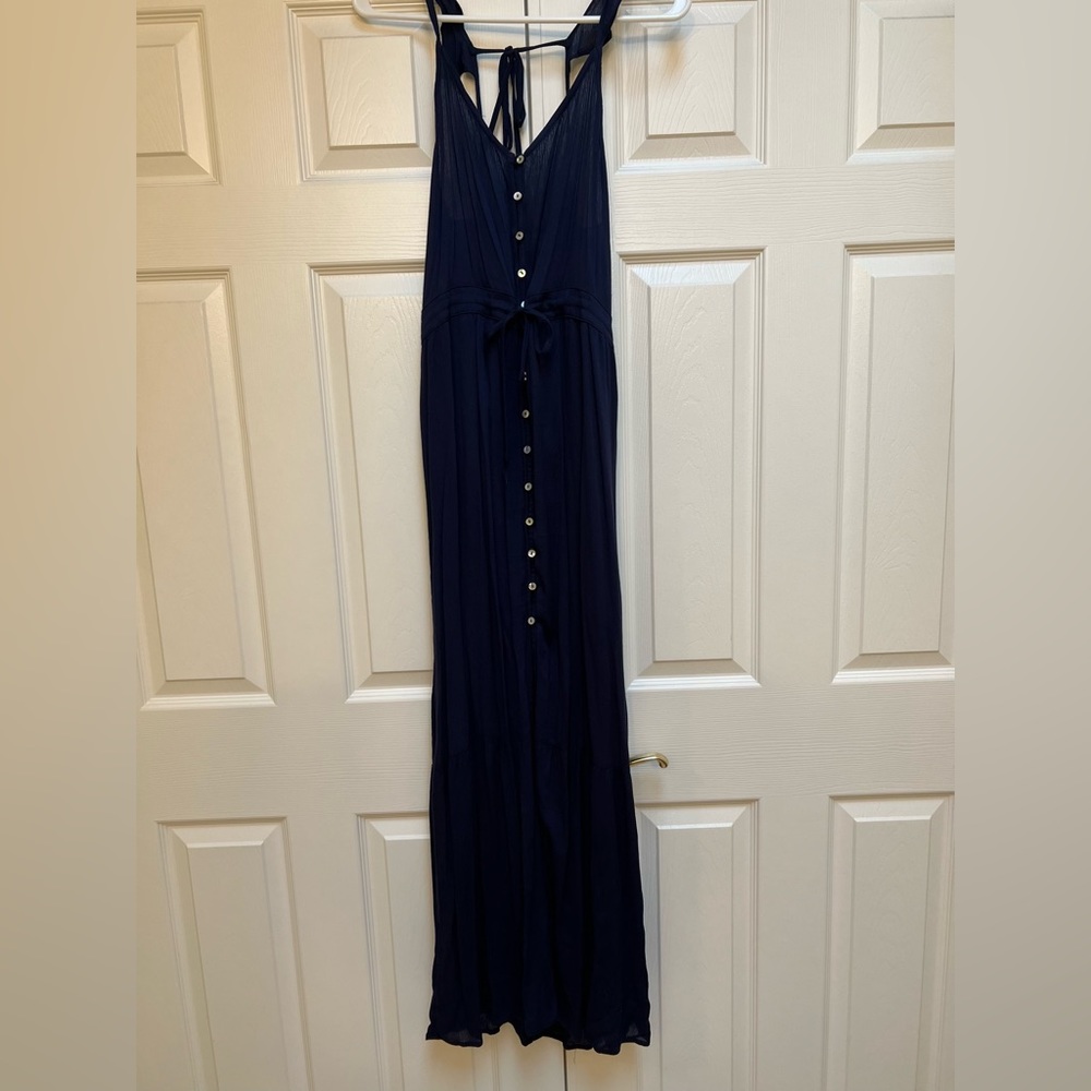 New w/out tags Carly Jean Los Angeles Dress Women’s size L